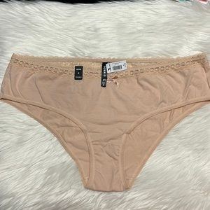 Torrid NWT Size 4 Hipster Pantie
